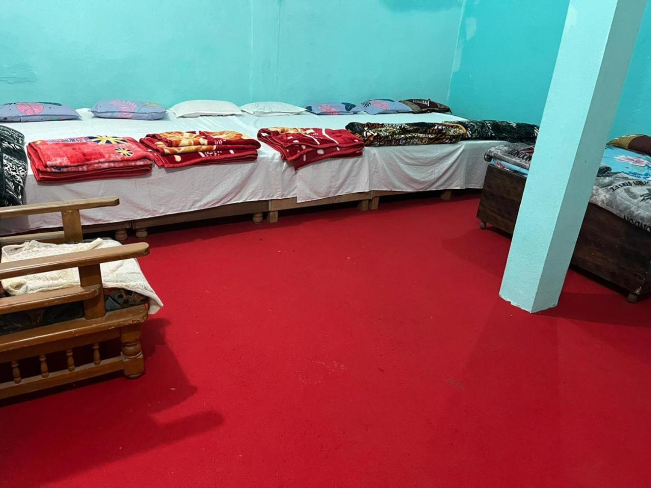 Shri Gamya Guest House اوجاين الغرفة الصورة